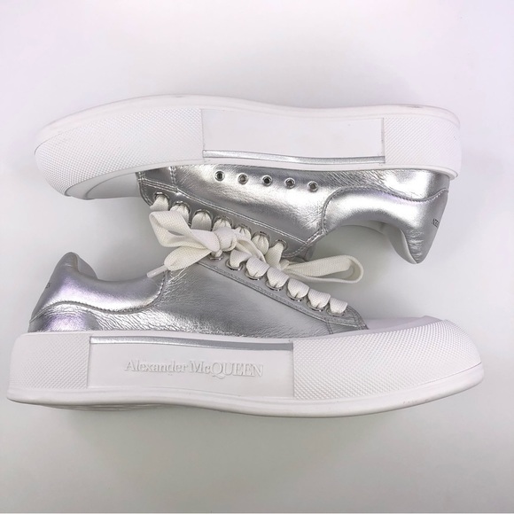 Alexander Mcqueen Men’s White Metallic Sneaker Shoes $540 Size US 9/EU 42 - Picture 2 of 10